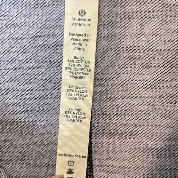Lululemon zipper jacket size 6 - Picture 6 of 9